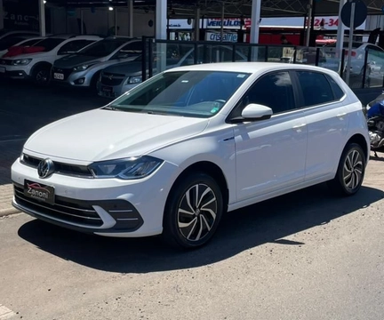 Volkswagen Polo 2023 Branco — foto 1 de 3