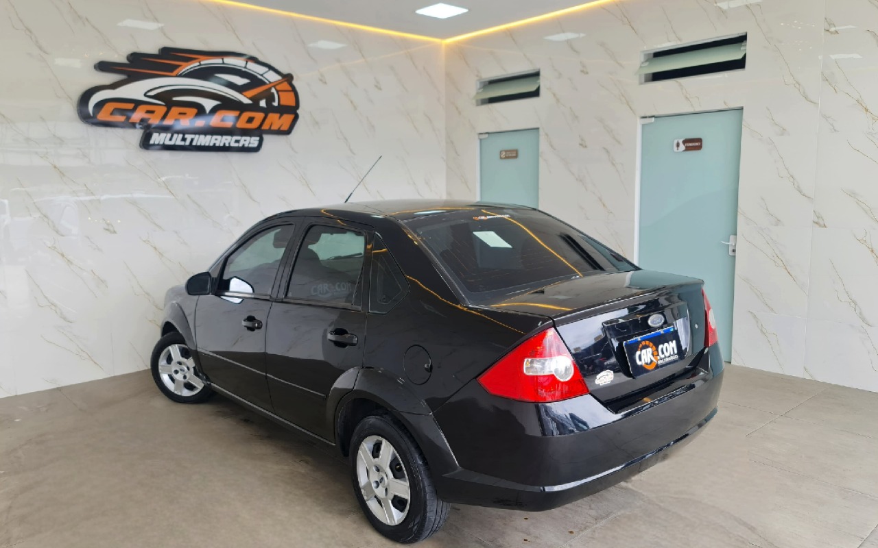 Ford Fiesta Sedan 1.0 8V Flex 4P - foto 3