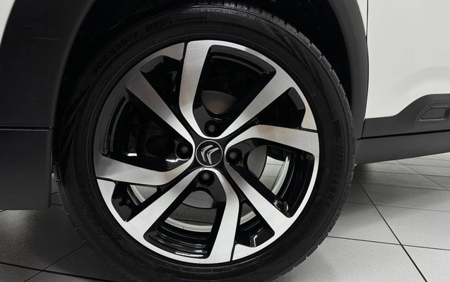 imagem-https://www.socarrao.com.br/sc-vehicle-images-prod/2029954/1791474451843-8169941_14_B_69fb23110a.jpeg
