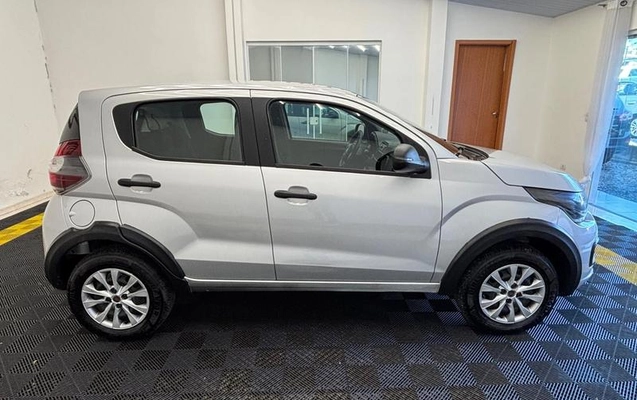 imagem-https://www.socarrao.com.br/sc-vehicle-images-prod/2030392/1781027953935-8106107_4_B_2d09353598.jpeg