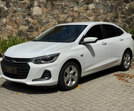 Chevrolet Onix 2022 Branco — foto 1 de 3