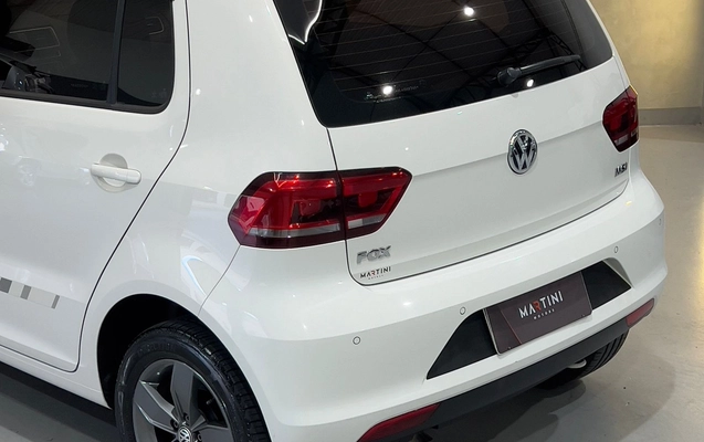 imagem-https://www.socarrao.com.br/sc-vehicle-images-prod/2030882/1782322002204-40acf2c1-73b4-4261-9417-794967520ff8.jpg