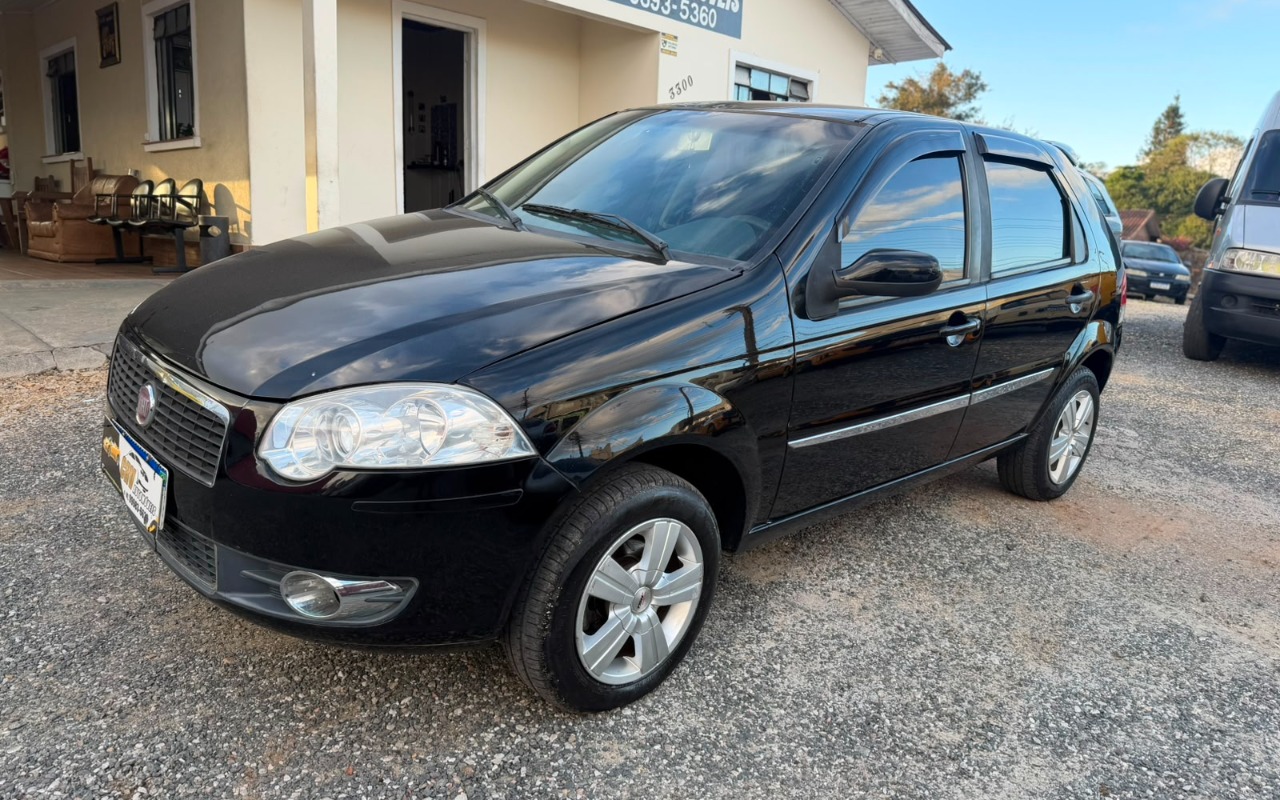 Fiat Palio ELX 1.0 Fire/30 Anos F. Flex 8V 4p na cor Preto em Campo Largo / PR - 2030906