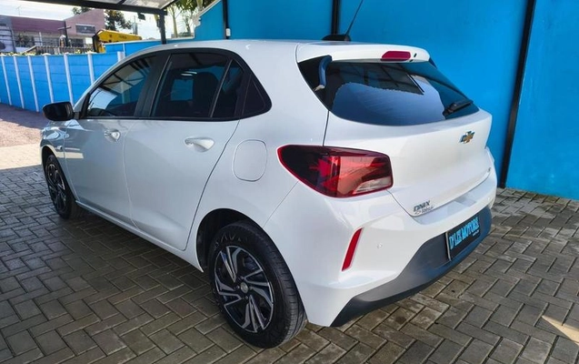 imagem-https://www.socarrao.com.br/sc-vehicle-images-prod/2031278/1784320957310-8170506_0_B_080391579a.jpeg