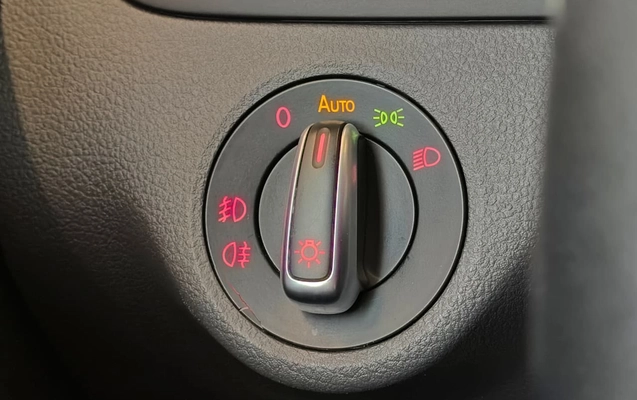 imagem-https://www.socarrao.com.br/sc-vehicle-images-prod/2031526/1781032279547-003_0a9290c5e814aad88c0fda8c46abb7dd.jpeg