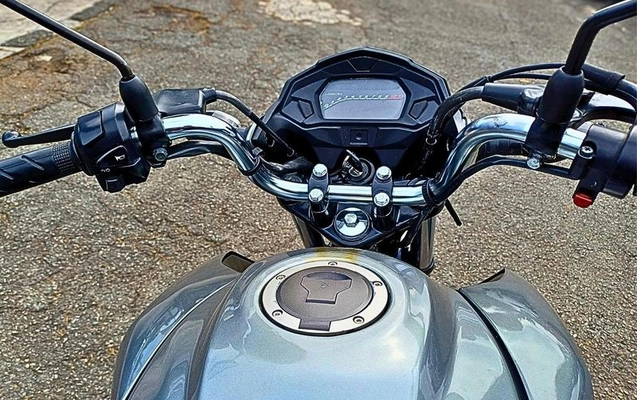imagem-https://www.socarrao.com.br/sc-vehicle-images-prod/2031555/1788449925996-8170763_12_B_0319ba53ae.jpeg