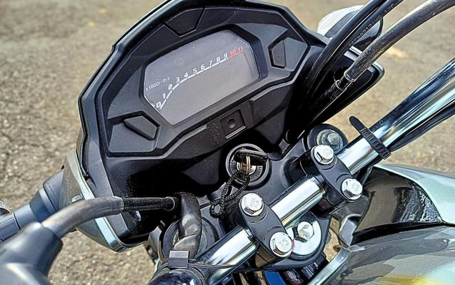imagem-https://www.socarrao.com.br/sc-vehicle-images-prod/2031555/1788449926002-8170763_3_B_2966159965.jpeg
