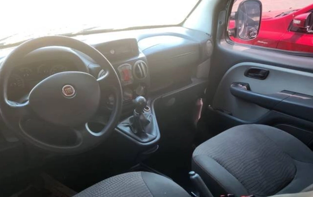 imagem-https://www.socarrao.com.br/sc-vehicle-images-prod/2031609/1781032786457-NTk5MzQwNTA4Xzg0MjkyMTkxODUxMjQ5Ml81MTg3NjcyNzIyMjEwOTgxNzY2X24uanBn.jpg