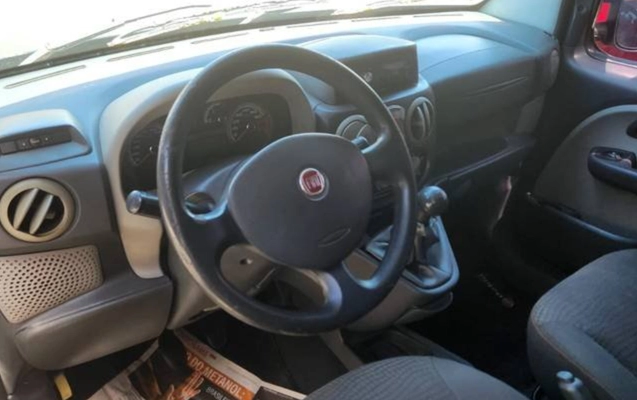 imagem-https://www.socarrao.com.br/sc-vehicle-images-prod/2031609/1781032787215-NTk5MTE2NTUzXzEzNzM2Nzg4NDc4ODE4MTJfMjk1MDQwODEyNTM4NzMwNTE3MV9uLmpwZw.jpg