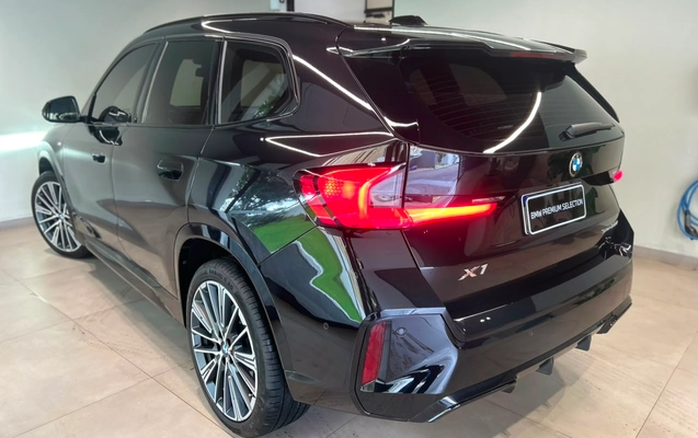 imagem-https://www.socarrao.com.br/sc-vehicle-images-prod/2031768/1781200008568-664313526