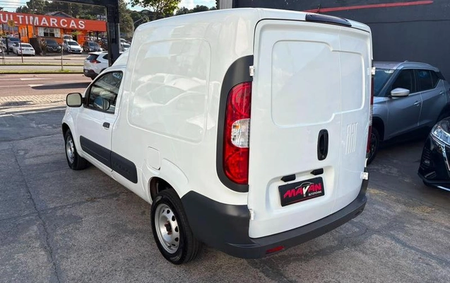 imagem-https://www.socarrao.com.br/sc-vehicle-images-prod/2032235/1782328401306-7978652_4_B_aa31c6d29c.jpeg