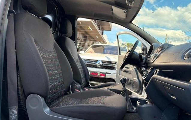 imagem-https://www.socarrao.com.br/sc-vehicle-images-prod/2032235/1782328401314-7978652_7_B_537e7720e0.jpeg