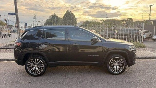 imagem-https://www.socarrao.com.br/sc-vehicle-images-prod/2032279/1786137793579-8171127_3_B_6148b7f4f7.jpeg