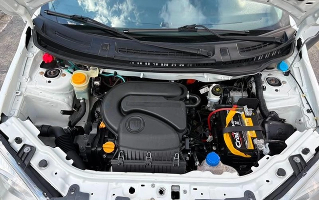 imagem-https://www.socarrao.com.br/sc-vehicle-images-prod/2032280/1781035167274-7978600_7_B_aba29deee6.jpeg