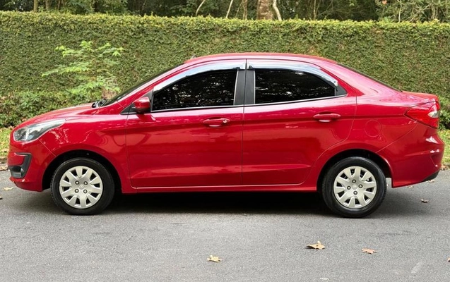 imagem-https://www.socarrao.com.br/sc-vehicle-images-prod/2032283/1782151076430-8022899_6_B_f6f9b8fe96.jpeg