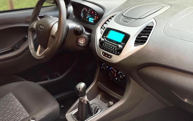 imagem-https://www.socarrao.com.br/sc-vehicle-images-prod/2032283/1782151076431-8022899_17_B_4410904db9.jpeg