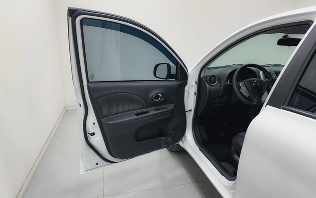 imagem-https://www.socarrao.com.br/sc-vehicle-images-prod/2032478/1781103043188-1e2f10bf8f4c45b9a09821e2ca1edb6b_1781103016703.jpg