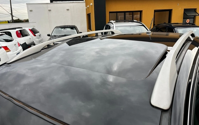 imagem-https://www.socarrao.com.br/sc-vehicle-images-prod/2032508/1781036167900-MDI2MTU3ZmQtM2MxMi00NWUzLTk4ODUtNmQ5ZWY3MGE4MWM5LmpwZWc.jpeg