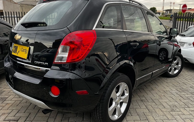 imagem-https://www.socarrao.com.br/sc-vehicle-images-prod/2032508/1781036168254-NmI3ODdlNjctMDg1ZC00NjQ3LTljMzItZWRlN2I0YWE0ZmM4LmpwZWc.jpeg