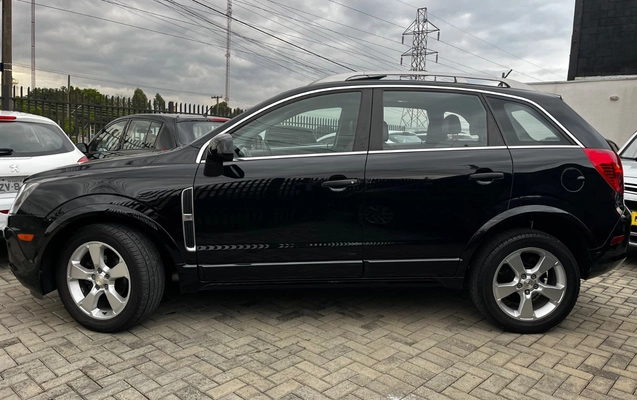 imagem-https://www.socarrao.com.br/sc-vehicle-images-prod/2032508/1781036168366-NWMwNjM1ZWQtNzg2Yy00ODlhLThhNGQtYjdhYmU5ODViZTk4LmpwZWc.jpeg