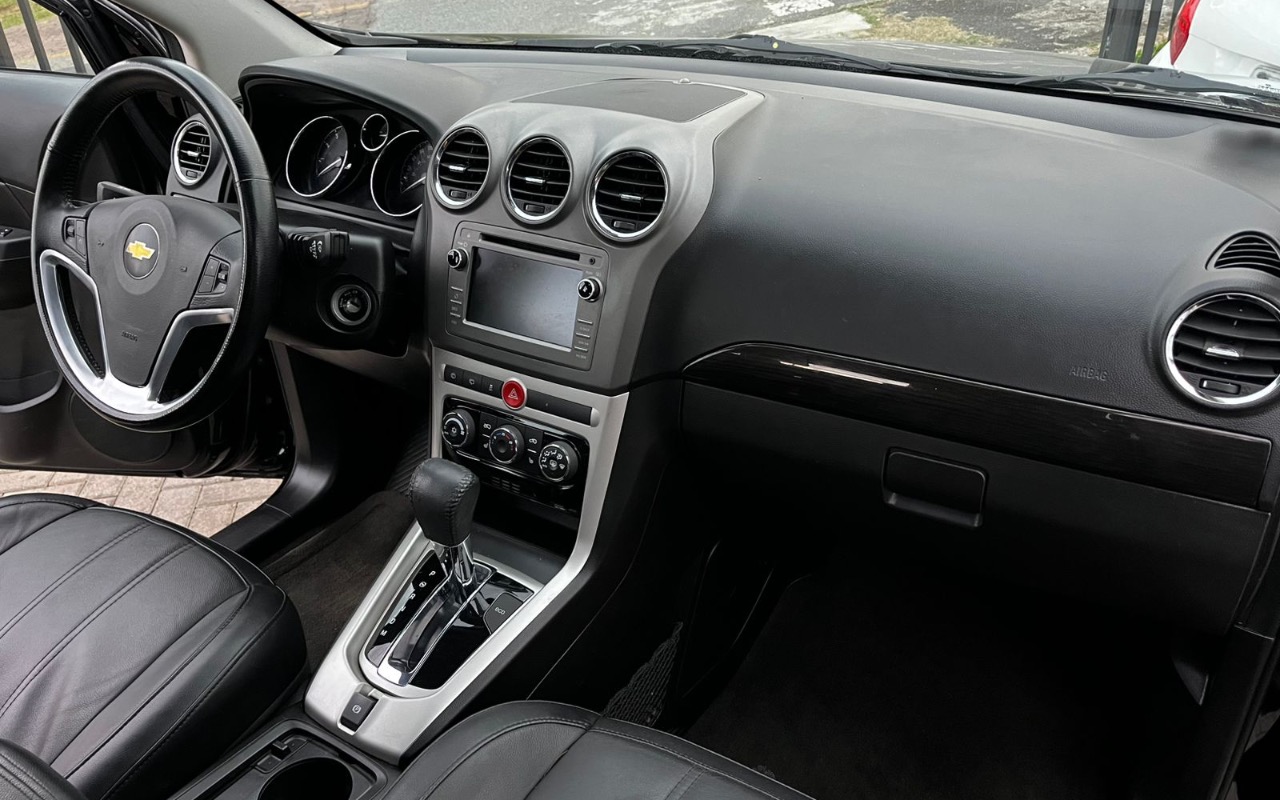 imagem-https://www.socarrao.com.br/sc-vehicle-images-prod/2032508/1781036168660-MjIwOTU5YTQtOTU3OC00ODM1LTljNzgtYWZlNzFiZTQyYTFmLmpwZWc.jpeg