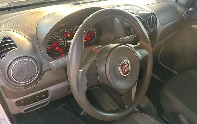 imagem-https://www.socarrao.com.br/sc-vehicle-images-prod/2032870/1781708608720-7836175_0_B_d5ab449aab.jpeg