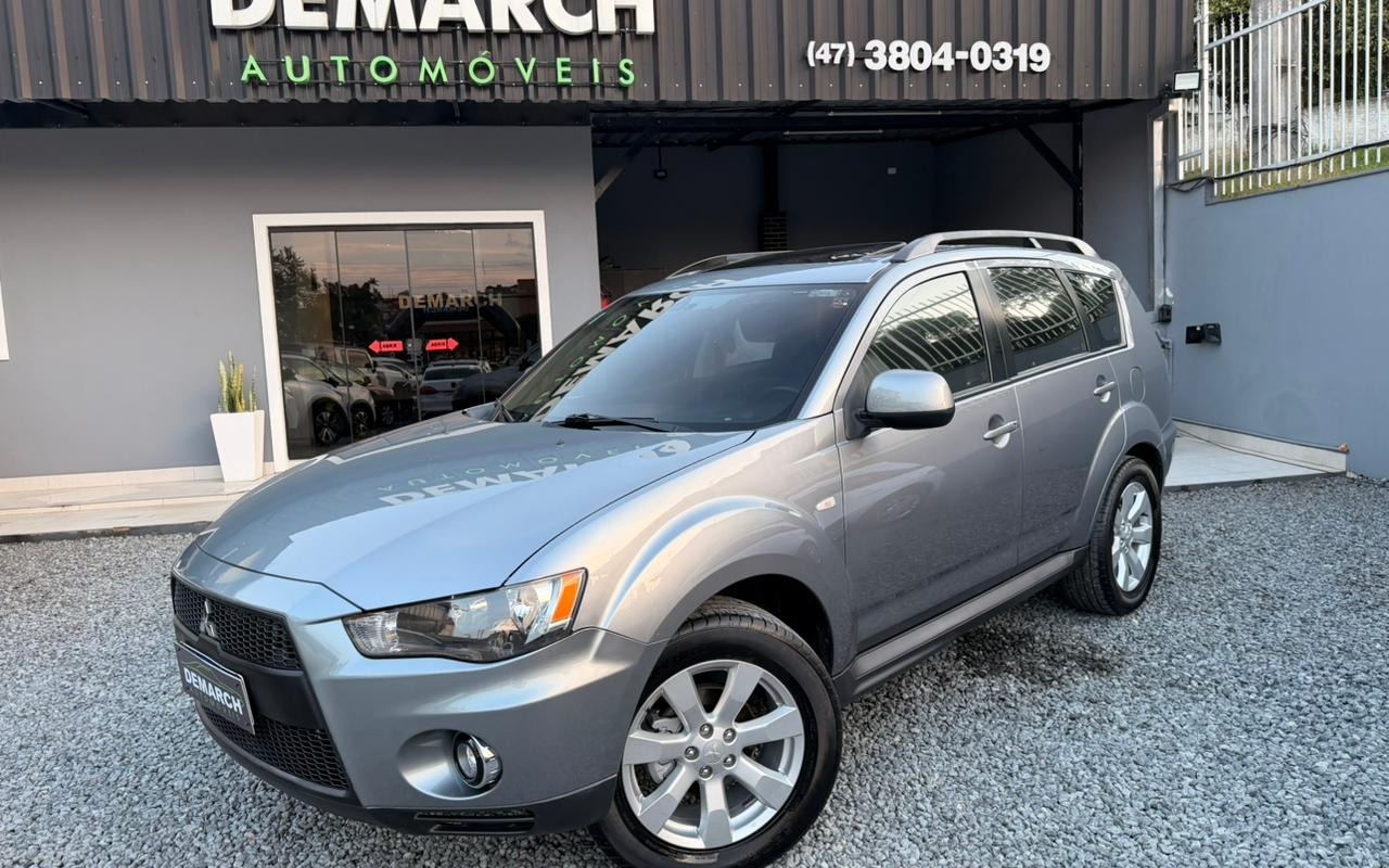 Mitsubishi OUTLANDER 2.0 16V 160cv Aut. 2013 Cinza — foto 1 de 3