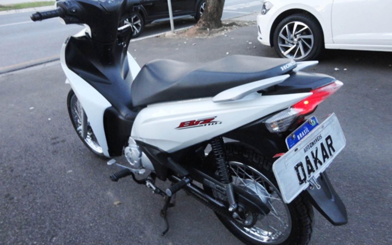 imagem-https://www.socarrao.com.br/sc-vehicle-images-prod/2032978/1781038092588-RFNDMDQ2NjIuSlBH.JPG