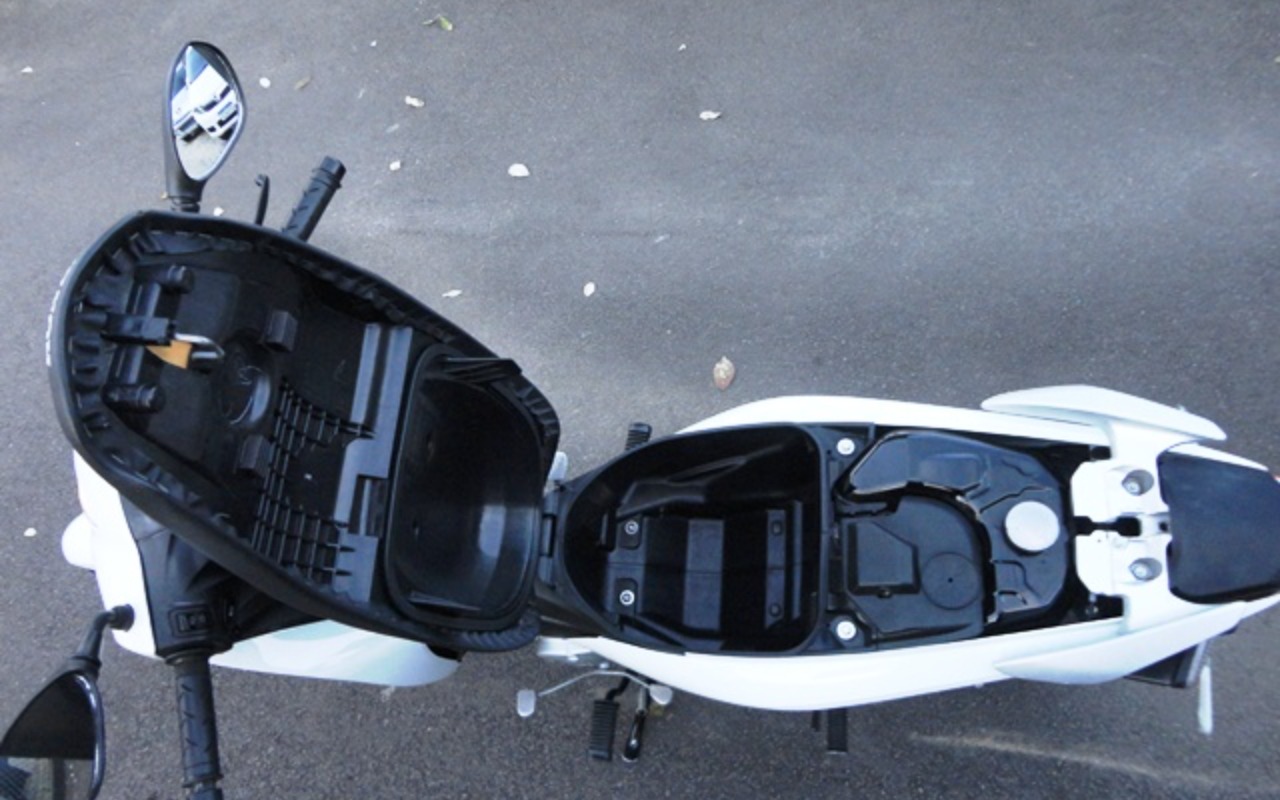 imagem-https://www.socarrao.com.br/sc-vehicle-images-prod/2032978/1781038093541-RFNDMDQ2NTUuSlBH.JPG