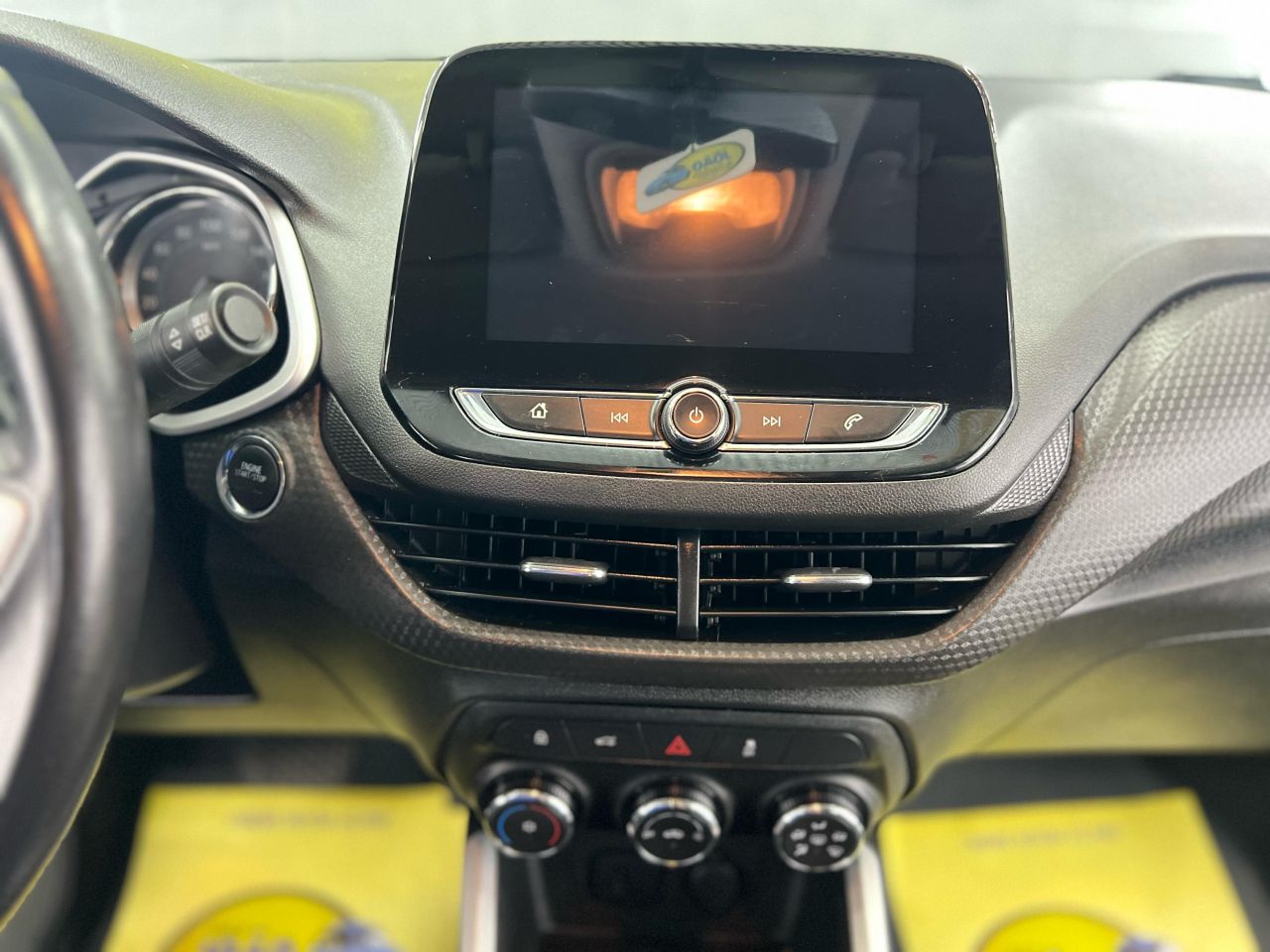 imagem-https://www.socarrao.com.br/sc-vehicle-images-prod/20330/1769988106106-6588391OR_1744218284_64_890.jpg