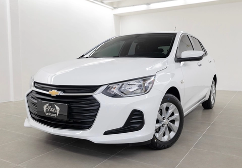 Chevrolet Onix 2023 Branco — foto 1 de 3