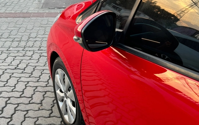 imagem-https://www.socarrao.com.br/sc-vehicle-images-prod/2033201/1789763525845-003_21bd540921c482c1d47c8b40ce993216.jpeg