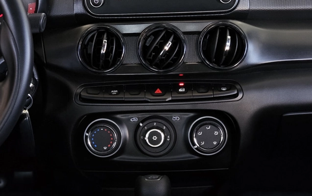 imagem-https://www.socarrao.com.br/sc-vehicle-images-prod/2033203/1782484934982-KaMwPVRUiO3JaHjPHXsZP1xeWeGRASkX.jpg