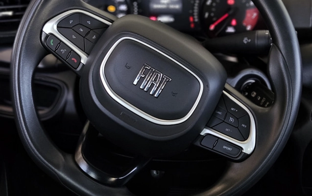 imagem-https://www.socarrao.com.br/sc-vehicle-images-prod/2033203/1782484934982-xdm3PId5LV1Yv4VBowqgg6cNpeTacIuj.jpg