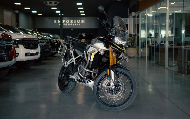 imagem-https://www.socarrao.com.br/sc-vehicle-images-prod/2033215/1782567360584-8171573_0_B_da9a2e7459.jpeg