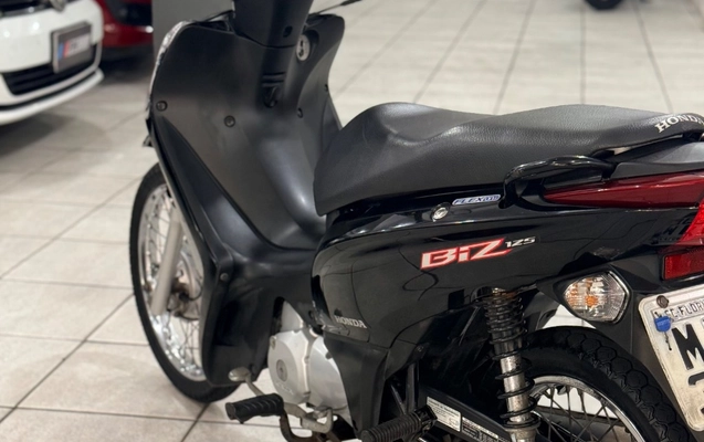 imagem-https://www.socarrao.com.br/sc-vehicle-images-prod/2033216/1788357887837-gb-49b52b9.jpeg
