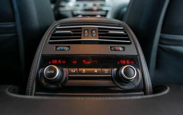 imagem-https://www.socarrao.com.br/sc-vehicle-images-prod/2033784/1784827430879-8171745_13_B_e5b3d2197f.jpeg