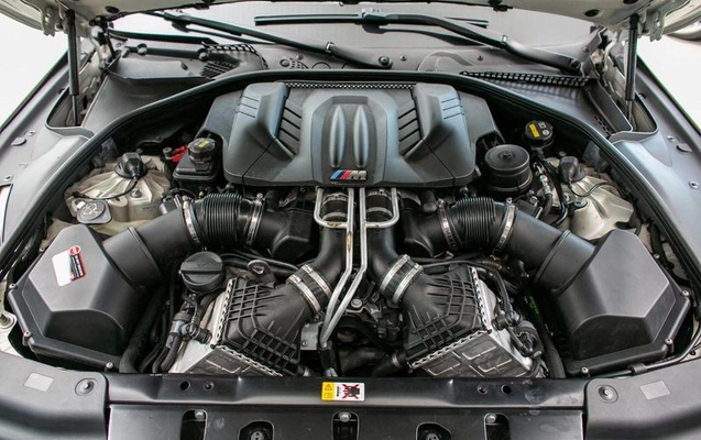 imagem-https://www.socarrao.com.br/sc-vehicle-images-prod/2033784/1784827430892-8171745_24_B_4d6839257d.jpeg