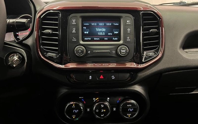 imagem-https://www.socarrao.com.br/sc-vehicle-images-prod/2033981/1789584300538-8171769_14_B_7b0d1d78ab.jpeg
