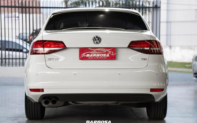 imagem-https://www.socarrao.com.br/sc-vehicle-images-prod/2034281/1781043723512-8169704_1_B_d61a3489bb.jpeg