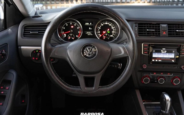 imagem-https://www.socarrao.com.br/sc-vehicle-images-prod/2034281/1781043723522-8169704_11_B_521252e11e.jpeg