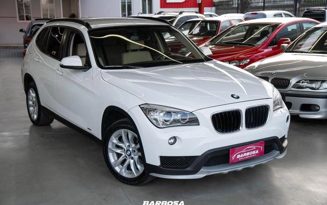 imagem-https://www.socarrao.com.br/sc-vehicle-images-prod/2034491/1789151362676-8171842_8_B_57305f337d.jpeg