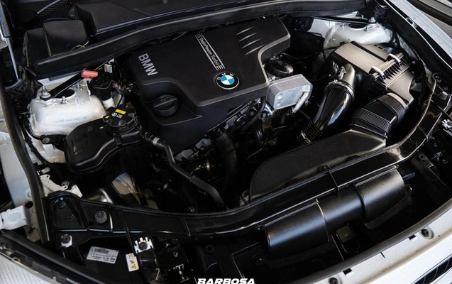 imagem-https://www.socarrao.com.br/sc-vehicle-images-prod/2034491/1789151362680-8171842_18_B_8cfc23395f.jpeg