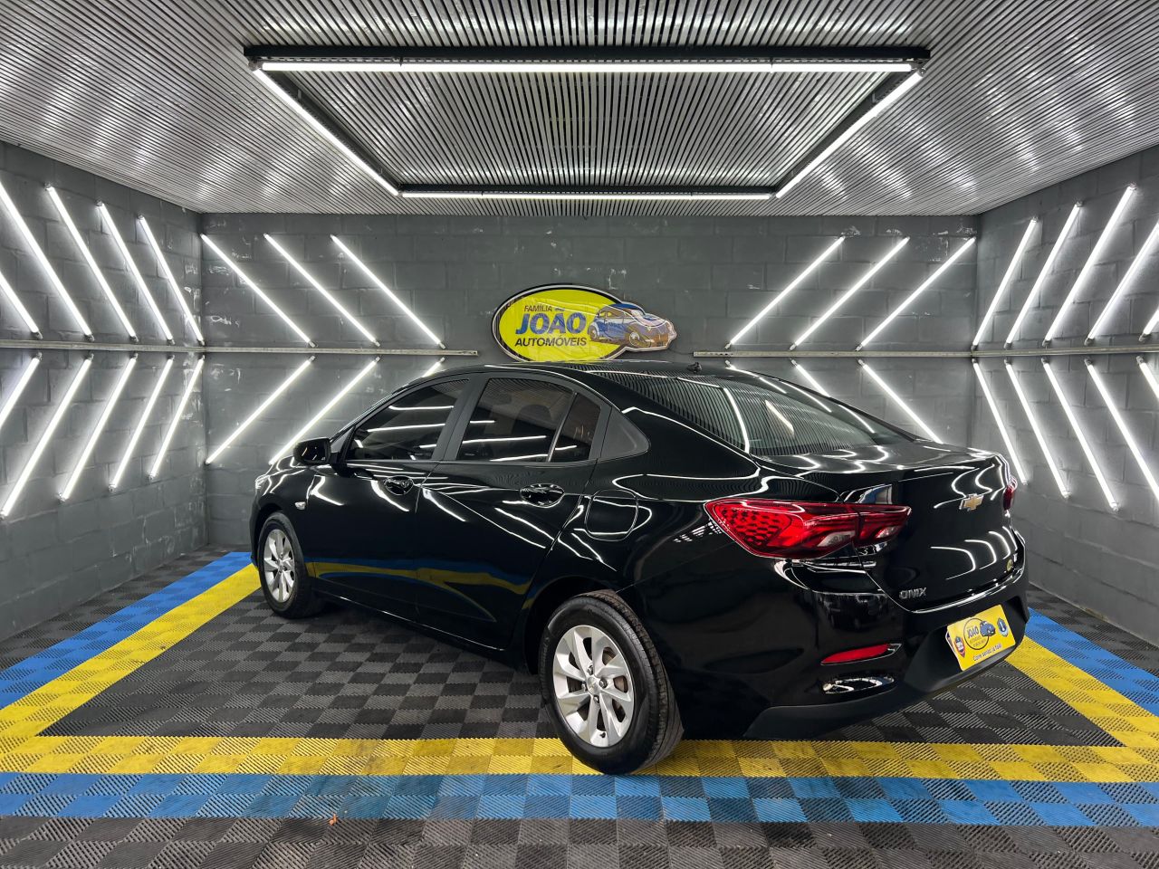 imagem-https://www.socarrao.com.br/sc-vehicle-images-prod/20345/1769988109351-6856883OR_1755969444_21_180.jpg
