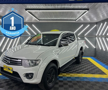 Mitsubishi L200 2015 Branco — foto 1 de 3