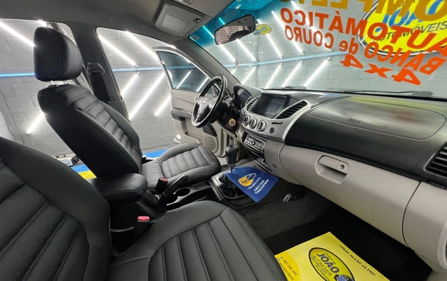 imagem-https://www.socarrao.com.br/sc-vehicle-images-prod/20348/1785957968865-gb-f71bf7c.jpeg