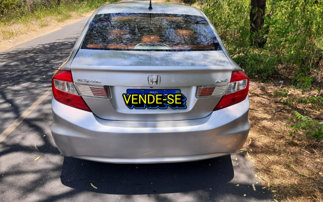imagem-https://www.socarrao.com.br/sc-vehicle-images-prod/2036006/1781052528249-SU1HLTIwMjYwNjA5LVdBMDA5MC5qcGc.jpg