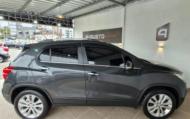 imagem-https://www.socarrao.com.br/sc-vehicle-images-prod/20369/1789762862810-9454aa0c00b34ecfa3e68dcddfdac9aa_1789762122499.jpg