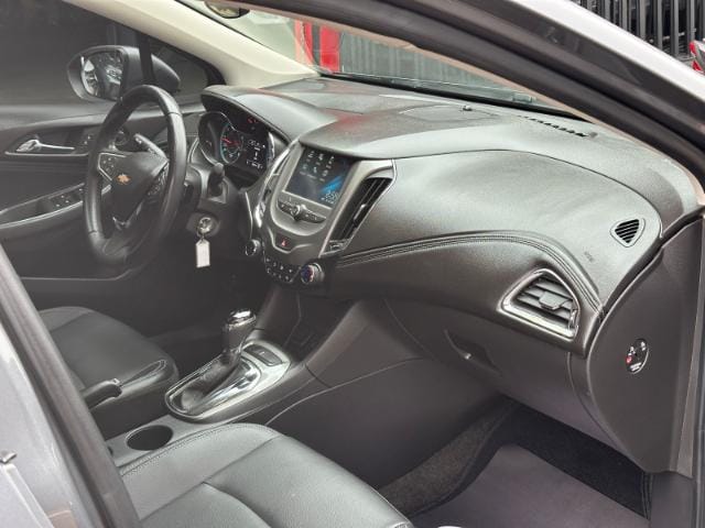 imagem-https://www.socarrao.com.br/sc-vehicle-images-prod/20443/1769988111676-6968768OR_1759847394_63_920.jpg