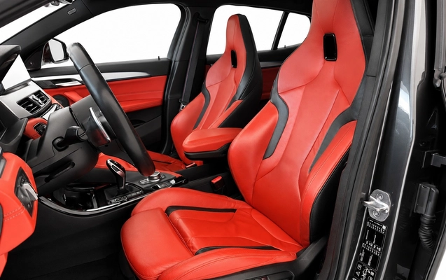 imagem-https://www.socarrao.com.br/sc-vehicle-images-prod/2045362/1789477451792-96862391-6916-4139-b80a-b78f8fd599b7.jpg